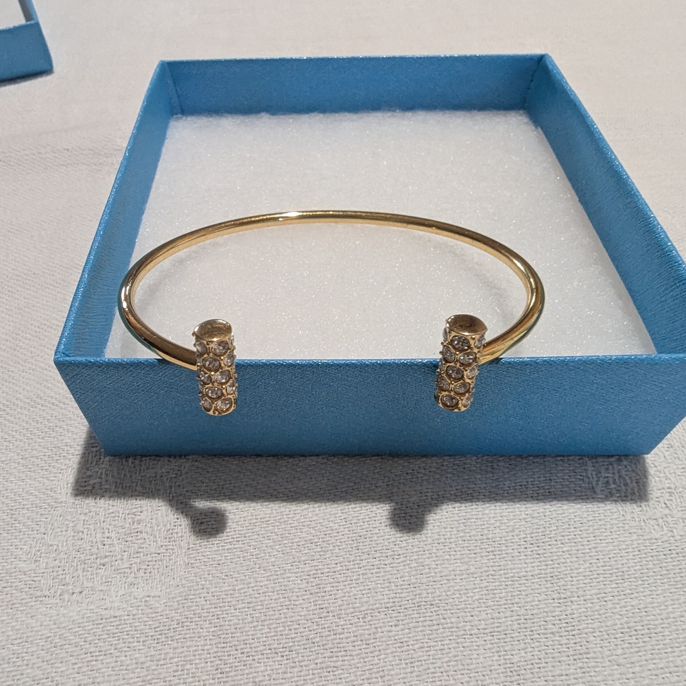 Touchstone Crystal Gold Bracelet Minimalist Charm